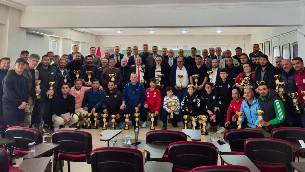 Muğla’da En Başarılı Kulüp ve Sporcular Ödüllerine Kavuştu