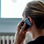 Telefonla konuşurken neden volta atıyoruz? Bilim insanları açıkladı