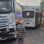 Menteşe’de otobüs TIR’la çarpıştı: 8 yaralı