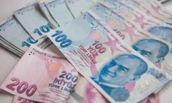 Zamlı Maaş Bu Ay Yatar mı? Emekliler SGK’dan Açıklama Bekliyor