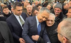 Bakan Yerlikaya'dan emekliye: "Sizlerin gönlünü kazanacağız"