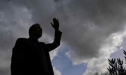 Ceyhun Özçelik: "İzmir'in su ihtiyacına bulut tohumlama çare değil"