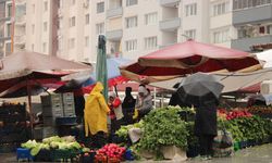 Menteşe Perşembe Pazarı’nda Sağanak Etkisi