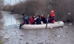 Menteşe’de mahsur kalan 5 kişi ve köpek kurtarıldı