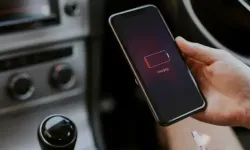 Telefonunuzun Şarjı Neden Hızla Bitiyor? Pil Ömrünü Uzatan Altın Kurallar Açıklandı