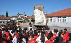 Köyceğiz’de Öğrencilere Kar Sürprizi