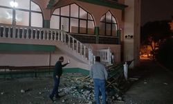 Minarenin Külahı Uçtu!