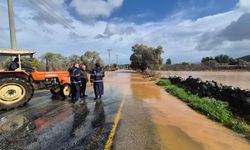 Bodrum’da Sağanak Hayatı Felç Etti: Yollar Kapandı, İşyerlerini Su Bastı