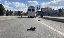 Yolun Karşısına Geçerken Minibüs Çarptı: 57 Yaşındaki Adam Ağır Yaralandı