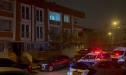 Önce Ablasını Bıçakladı Sonra Balkondan Atladı