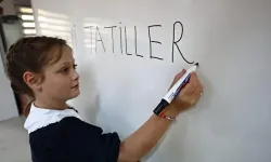 13 Mart Cuma yoklama alınacak mı? Yarın okullarda ders işlenecek mi? 2026 MEB ara tatil kararı