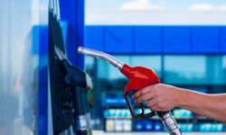 3 Mart akaryakıt fiyatlarında benzine ve motorine yeni zam veya indirim var mı?