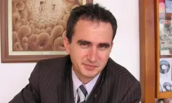 Muğla'nın Genç Yaşta Kaybettiği Ama Hafızalardan Silinmeyen İsmi: "Gazeteci Hasan Önkaş!..."