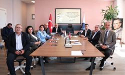 Başkan Aras’tan Manisa’ya Ziyaret, Kuşadası’na Destek Mesajı