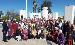 Fethiye’de Kadınlar 8 Mart’ı Delbek Ezgileriyle Kutladı