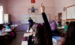 24 Nisan Cuma okullar tatil mi? Yarın ilkokul, ortaokul ve liselerde ders var mı?