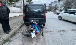 Çarpmamak için kaçtı, başka araca çarptı