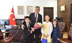 MSKÜ’de 23 Nisan Geleneği: Rektörlük Koltuğu Ebrar’a Devredildi