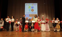 Dünya Çocukları Menteşe’de Aynı Sahneyi Paylaştı