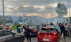 Muğlaspor’a taraftardan görkemli karşılama