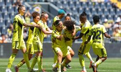 Fenerbahçe’den Şampiyonluk Şovu