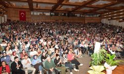 MSKÜ’de Türkü Dolu Gece: Hüseyin Turan Sahne Aldı
