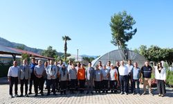 Marmaris Belediyesi’nde Bayramlaşma: Başkan Ünlü Personelle Buluştu