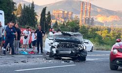 Yatağan’da Otomobil Tıra Arkadan Çarptı: 2 Yaralı