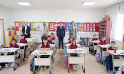 Emre Çay Bayram Sonrası İlk Derste Öğrencilerle Buluştu