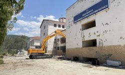 Muğla’nın Eski Hastanesinde Yıkım Başladı
