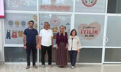 AK Parti Muğla’dan Minik Eller Mağazasına Destek