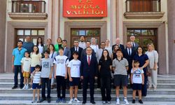 LGS’de 500 Tam Puan Alan Muğlalı Öğrenciler Ödüllendirildi