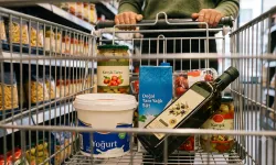 Market Etiketlerinin Şifresi Çözüldü: Paketlerin Üzerindeki Kelimeler Aslında Ne Anlama Geliyor?