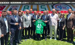 Bakan Bak’tan Atatürk Stadı mesajı: “Yetişecek, sıkıntı yok”