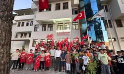 Menteşe’de Öğrencilerden Şehitlere Vefa, Gazze’ye Destek