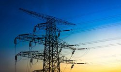 Üç ilde elektrik kesintisi gece saatlerinde başlayacak