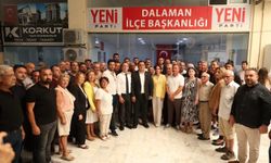 Başkan Durmuş ve 11 meclis üyesi YENİ Parti’ye geçti