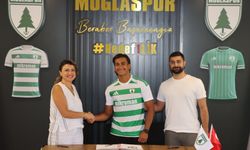 Oğuzhan Matur Muğlaspor’a imza attı
