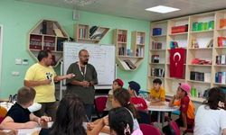 Gençler yaz tatilini sanatla değerlendiriyor