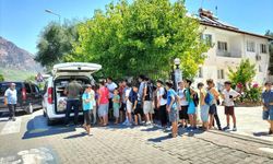 Köyceğiz’de Kur’an Kursu Öğrencilerine Sürpriz İkram