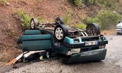 Takla atan otomobilde baba öldü, kızı yaralandı