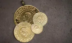 Altın hızlı yükseldi! Gram altın 7 bin liraya dayandı