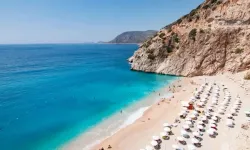 O plajlarda denize girecekler dikkat! Uzmanlardan kirlilik uyarısı geldi