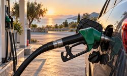 25 Eylül’de motorine zam geldi: Ege’de fiyatlar değişti