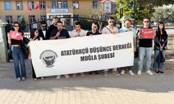 ADD Muğla’dan Atatürk büstüne saldırıya okul önünde tepki