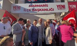 Acar Ünlü 15 meclis üyesiyle YENİ Parti’ye katıldı