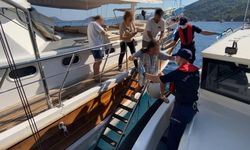 Fethiye açıklarında iki tekneden tıbbi tahliye