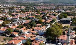 Ortaköy’de su ve elektrik kesintilerine tepki sürüyor