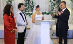 Vali Akbıyık şehit kardeşinin nikâh şahidi oldu