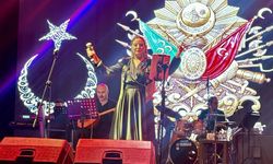 Elif Avcı Bodrum’da türküleriyle müzikseverlerle buluştu